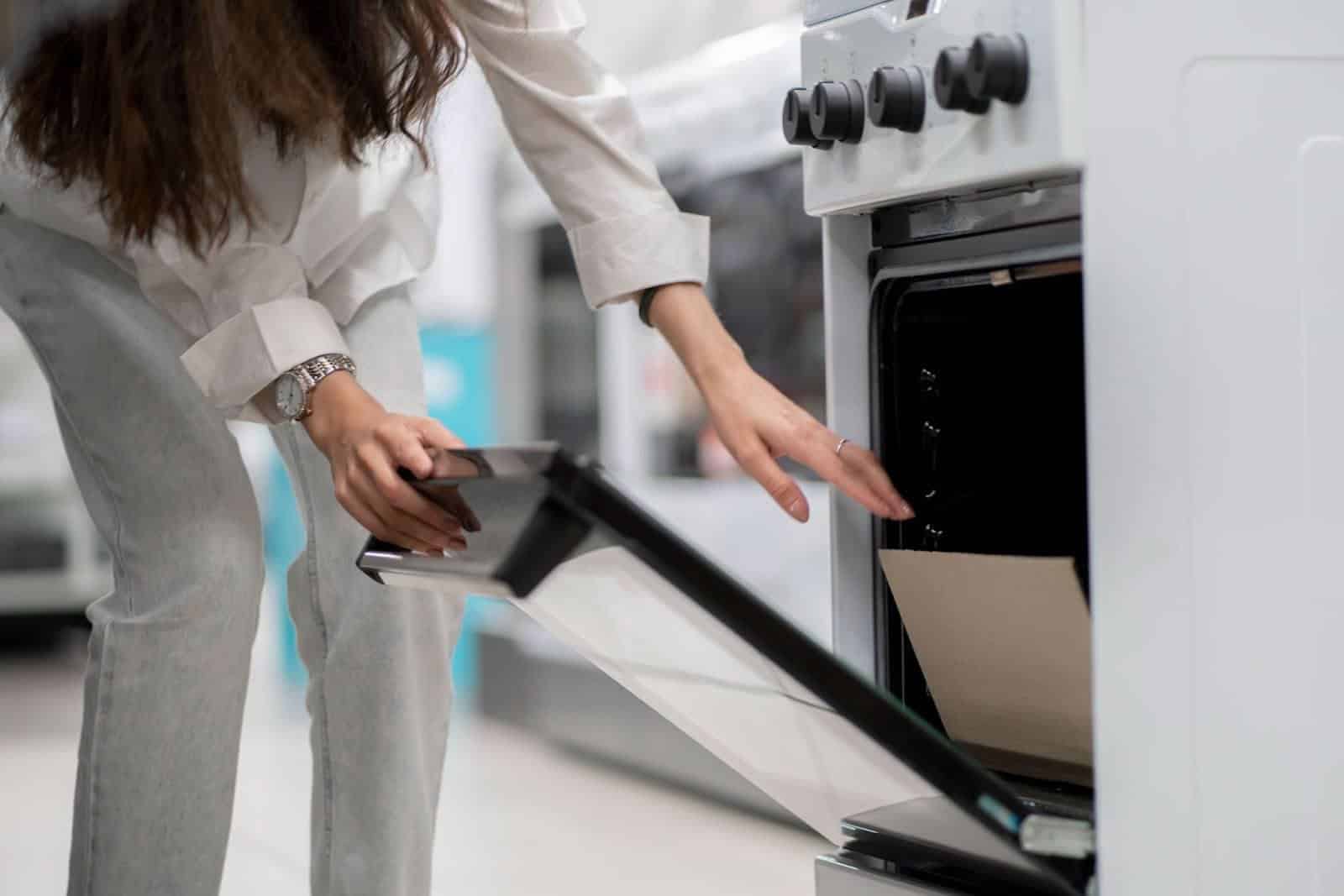 New Oven Smell (Normal)