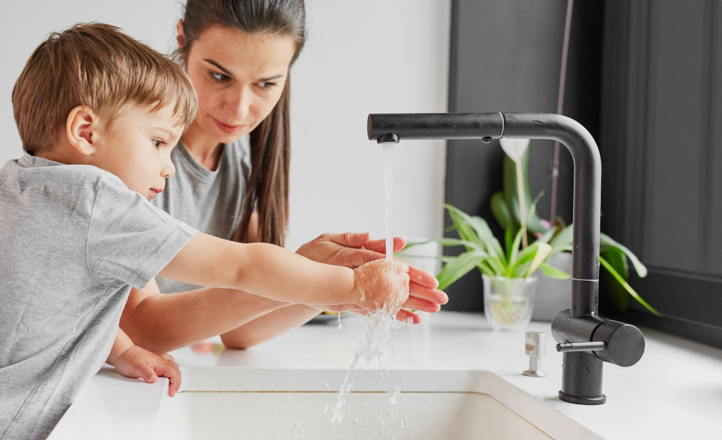Survive the Holidays: The Ultimate Christmas Appliance Care Plan
